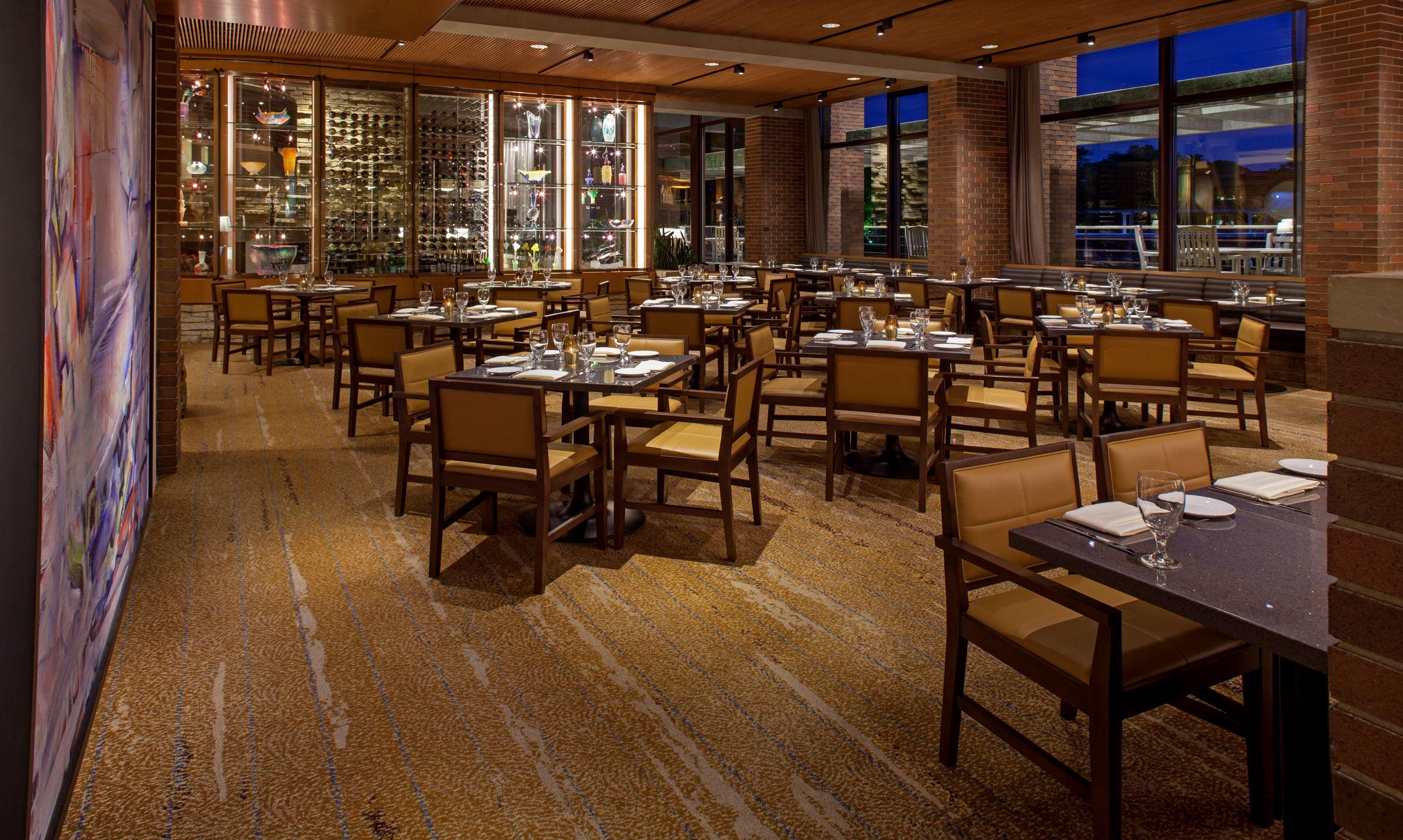 Hyatt Lodge Oak Brook Chicago Exterior photo