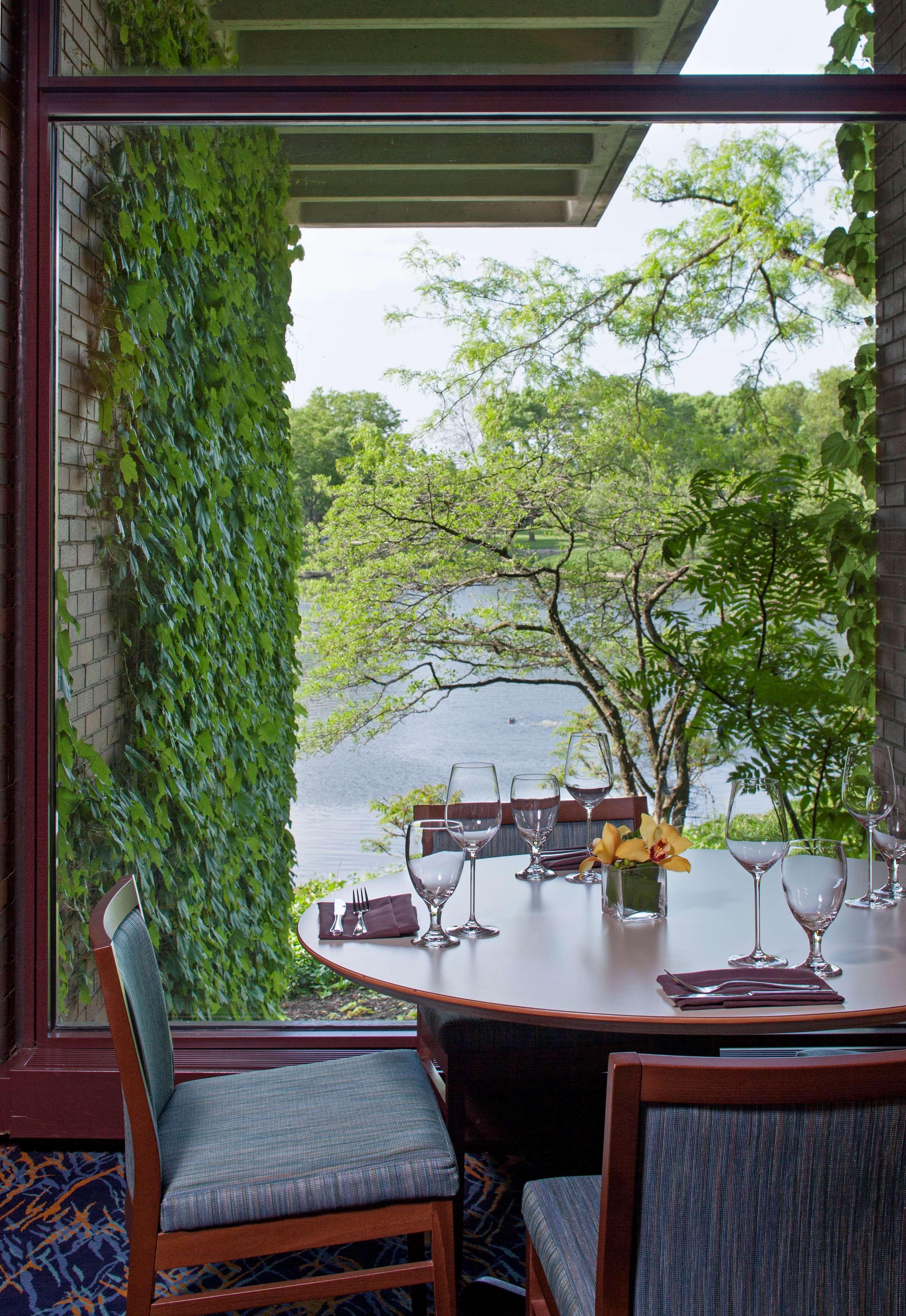 Hyatt Lodge Oak Brook Chicago Exterior photo